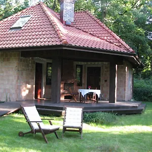 Cozy And Comfortable In The Willa Warszawa