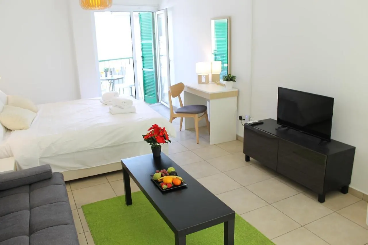 4You Studios Larnaca Apartment